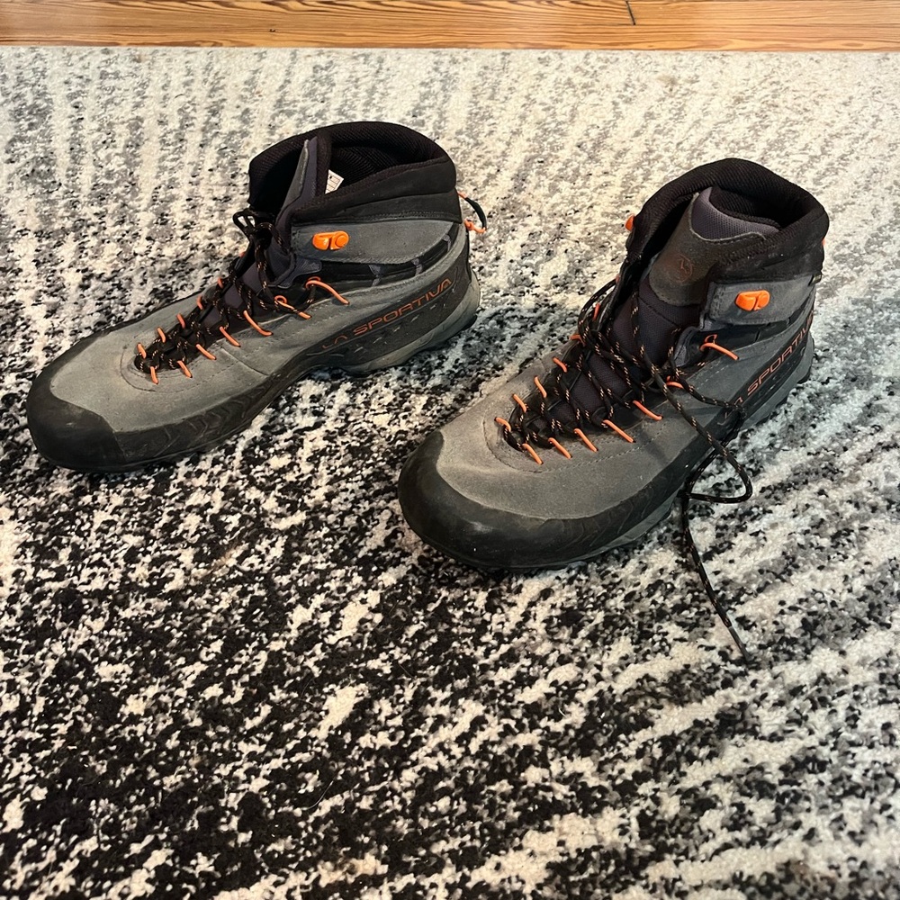 LA Sportiva approach GTX high top